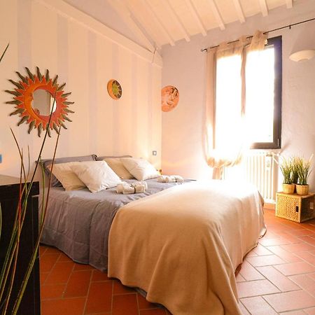 Casale Val D' Orcia- Relax E Lusso In Piscina Torrita di Siena Exterior foto