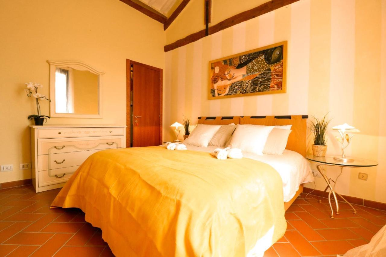 Casale Val D' Orcia- Relax E Lusso In Piscina Torrita di Siena Exterior foto