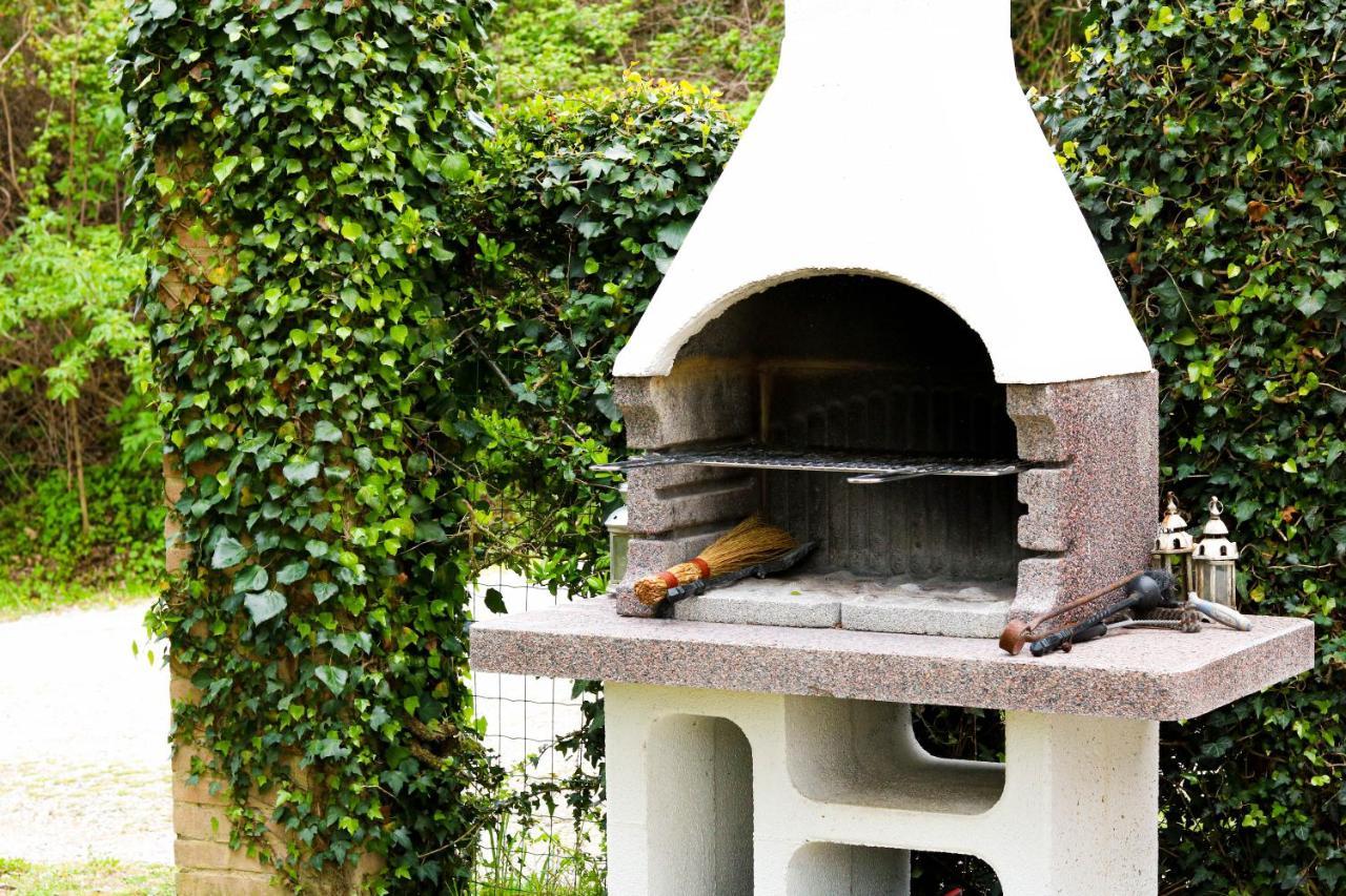 Casale Val D' Orcia- Relax E Lusso In Piscina Torrita di Siena Exterior foto