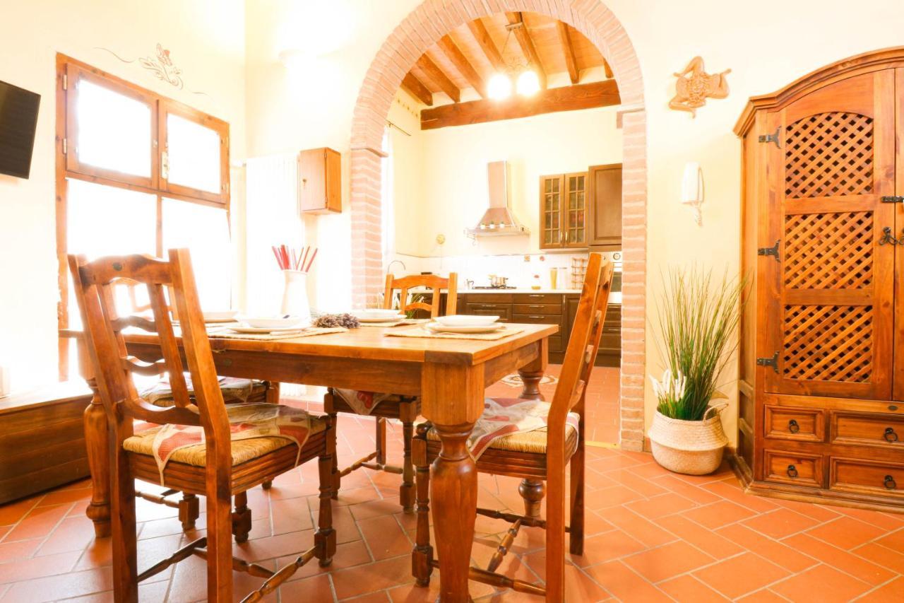 Casale Val D' Orcia- Relax E Lusso In Piscina Torrita di Siena Exterior foto